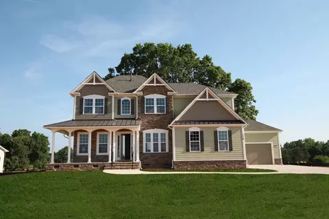 Exterior - 4612 Monterrico Dr, Lancaster, SC 29720 photo 2 of 5