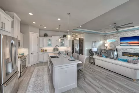 Kitchen - 100 Plantation Bay Dr, Ormond Beach, FL 32174 photo 3 of 4