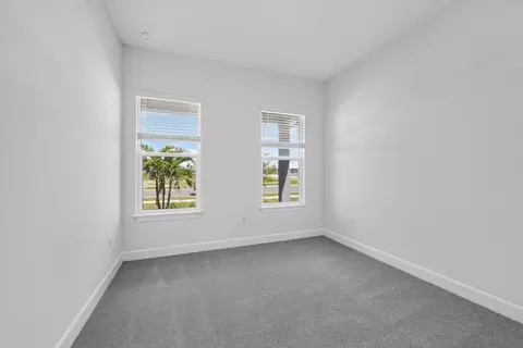 Bedroom - 10614 Eclipse St, Sarasota, FL 34241 photo 2 of 15