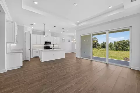 Living - 10614 Eclipse St, Sarasota, FL 34241 photo 1 of 7