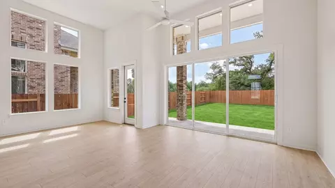 Living - 2437 Tumbleweed Bnd, Leander, TX 78641 photo 2 of 4