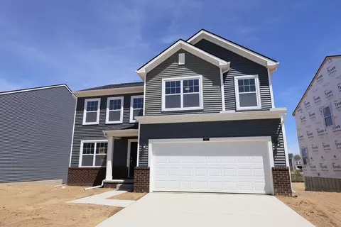 412 Hidden Riv W, Holly, MI 48442