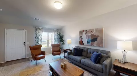 Living - Blackberry Ridge Dr., Mcloud, OK 74851 photo 1 of 2