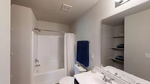 Bath - Blackberry Ridge Dr., Mcloud, OK 74851 photo 1 of 2