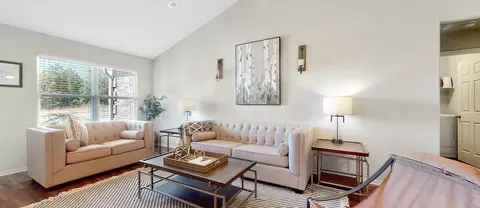Living - Blackberry Ridge Dr., Mcloud, OK 74851 photo 1 of 4