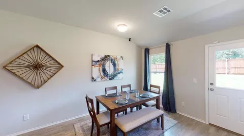 Dining - Blackberry Ridge Dr., Mcloud, OK 74851 photo 1 of 2