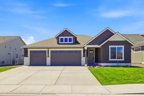 5716 Flathead Ave, Pasco, WA 99301
