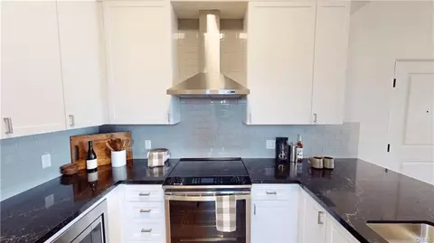 Kitchen - 1878 E Walnut St, Pasadena, CA 91107 photo 6 of 10