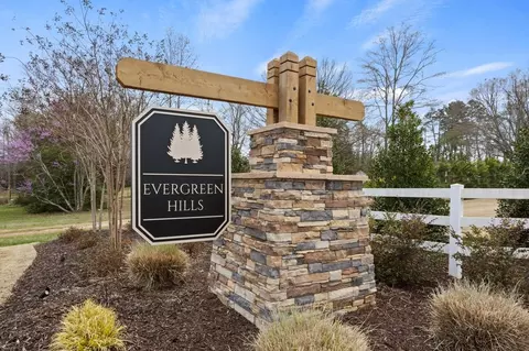 204 Juniper Valley Cir, Piedmont, SC 29673