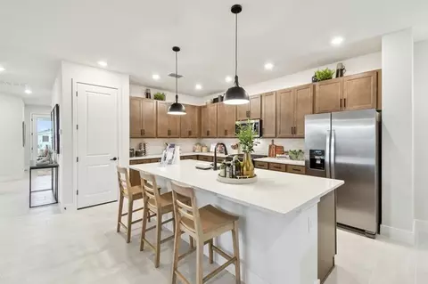 Kitchen - 5346 Wolf Creek Dr, Apollo Beach, FL 33572 photo 2 of 2