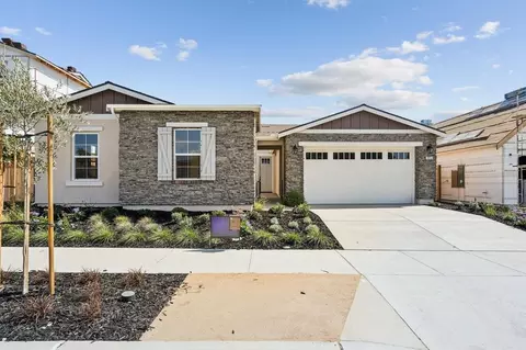 3054 Arroyo Dr, Marina, CA 93933