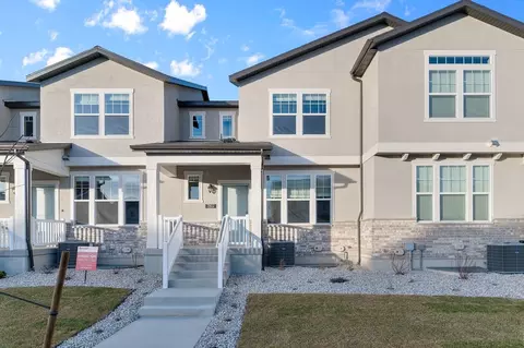 7802 W Alta Springs Ln, Magna, UT 84044