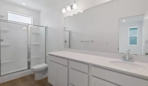 Bath - 1332 E 1670 N, Payson, UT 84651 photo 2 of 2