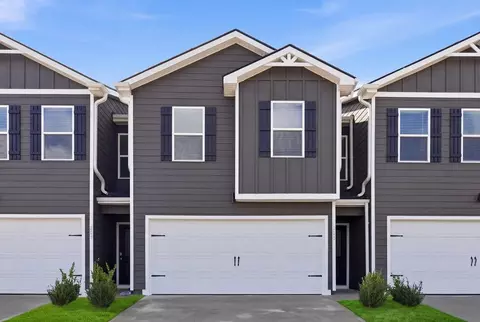 206 Norchester Ave, Hogansville, GA 30230