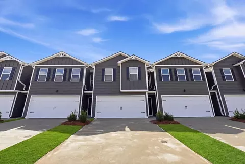 206 Norchester Ave, Hogansville, GA 30230