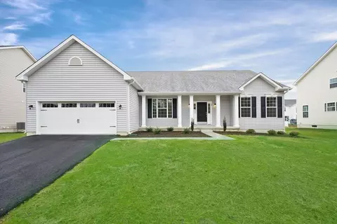194 Apoorva Ln, Smyrna, DE 19977