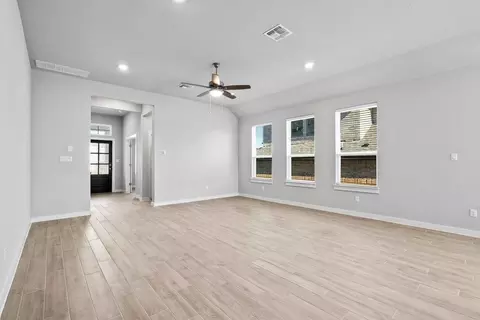 Living - 208 Star Rush Trl, Georgetown, TX 78633 photo 2 of 2