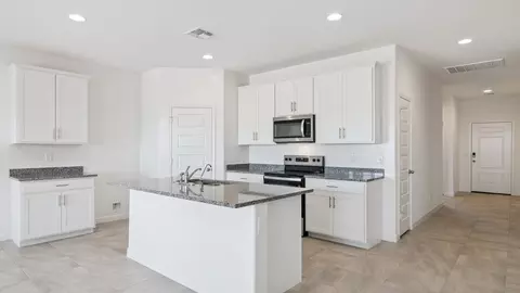 2778 W Sable Ave, Apache Junction, AZ 85120 photo 2