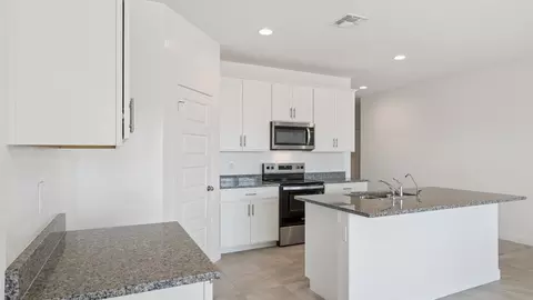 2778 W Sable Ave, Apache Junction, AZ 85120 photo 4