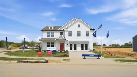 564 Summercrest Ave, Waynesboro, VA 22980