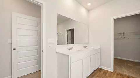 Entry Way - 539 Abbott Rd, Statham, GA 30666 photo 3 of 4