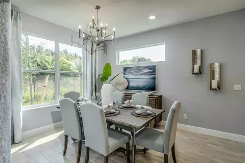Dining - 6450 High Pointe Way, Vero Beach, FL 32967 photo 2 of 3