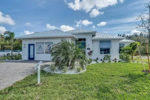 Exterior - 6450 High Pointe Way, Vero Beach, FL 32967 photo 3 of 9