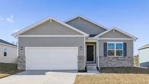 13609 Read St, Omaha, NE 68142