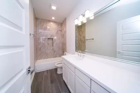 Bath - 5513 Umar Ave, Alton, TX 78573 photo 7 of 7