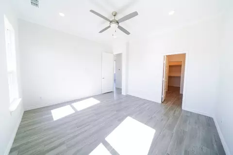 Bedroom - 5513 Umar Ave, Alton, TX 78573 photo 2 of 3