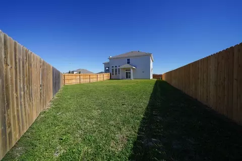 Exterior - 5513 Umar Ave, Alton, TX 78573 photo 3 of 9