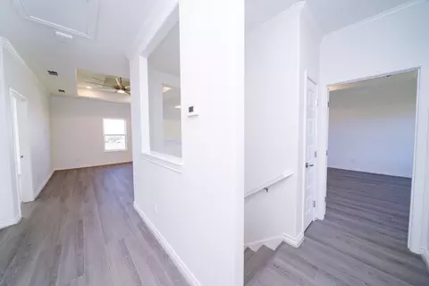Entry Way - 5513 Umar Ave, Alton, TX 78573 photo 7 of 8