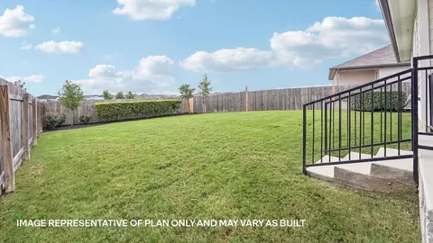 Exterior - 13405 Eppright Trce, Manor, TX 78653 photo 4 of 10