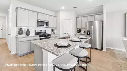 Kitchen - 13405 Eppright Trce, Manor, TX 78653 photo 2 of 5
