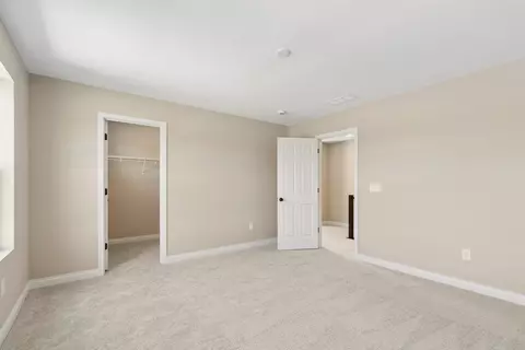 Bedroom - 240 Tilly Ct, Springboro, OH 45066 photo 4 of 15