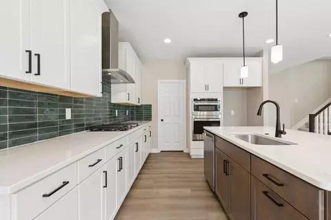 Kitchen - 240 Tilly Ct, Springboro, OH 45066 photo 1 of 8