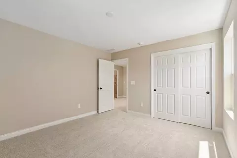 Bedroom - 240 Tilly Ct, Springboro, OH 45066 photo 5 of 15