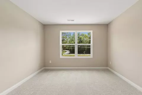 Bedroom - 240 Tilly Ct, Springboro, OH 45066 photo 10 of 15