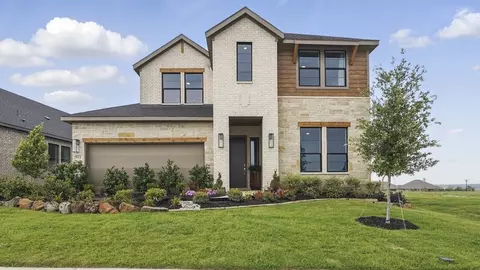 907 Waggoner Dr, Royse City, TX 75189