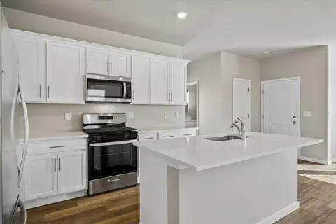 Kitchen - 717 Tenderfoot Dr, Berthoud, CO 80513 photo 1 of 1