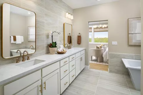 Bath - 3572 Memory Ln, Tracy, CA 95377 photo 3 of 4