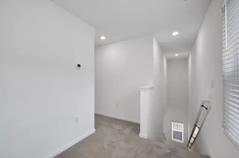 Entry Way - 325 Barbosa Trl, Saint Augustine, FL 32095 photo 2 of 5