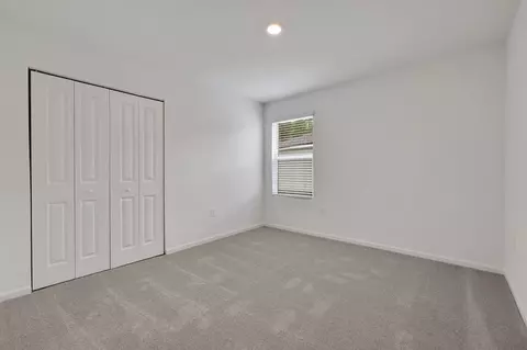 Bedroom - 325 Barbosa Trl, Saint Augustine, FL 32095 photo 2 of 8