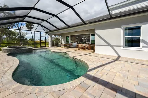 Exterior - 10711 Spring Sapling Cir, Parrish, FL 34219 photo 3 of 7