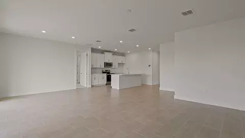 Living - 1772 Satilla Ave, Saint Cloud, FL 34771 photo 3 of 6