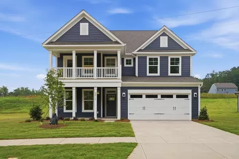 5917 New River Dr, Huntersville, NC 28078