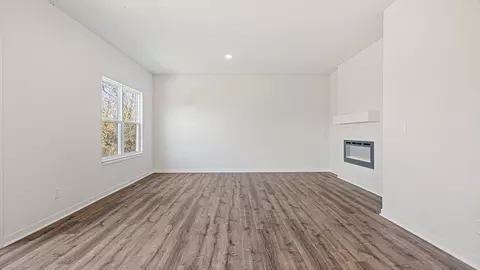 Living - 17811 Greeley St, Gardner, KS 66030 photo 3 of 6