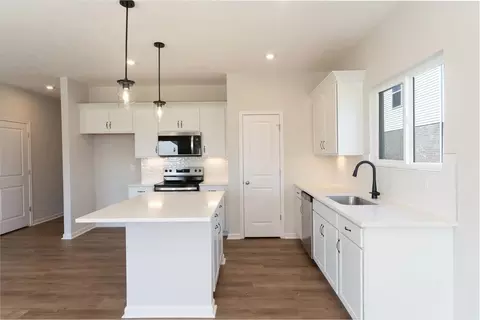 Kitchen - 9006 Caprock Ct, Harrison, OH 45030 photo 1 of 5
