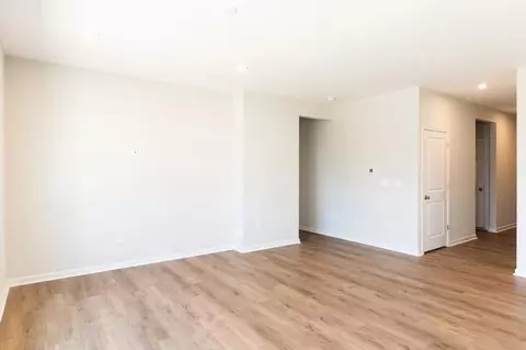 Living - 9006 Caprock Ct, Harrison, OH 45030 photo 3 of 6