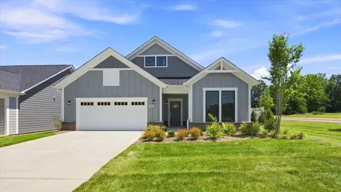 4185 Creek Bridge Cir, Charlotte, NC 28213